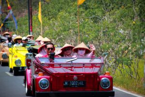 vw tour borobudur